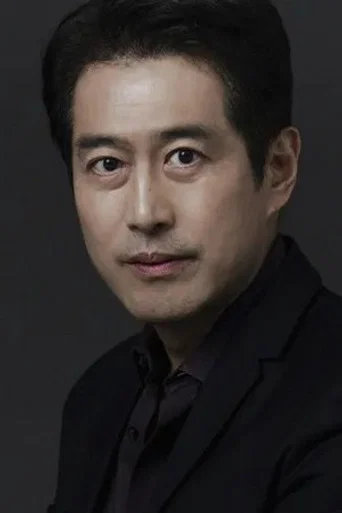 이윤건