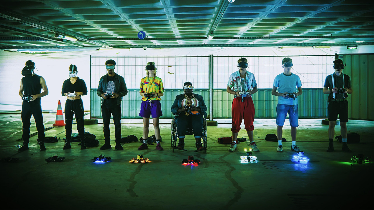 تصویر زمینه بازی های پهپاد