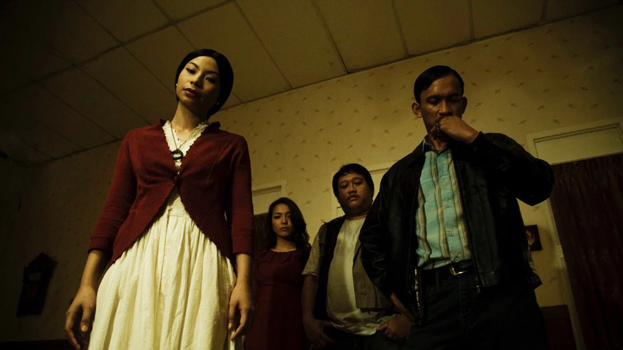 تصویر زمینه ماکابر
