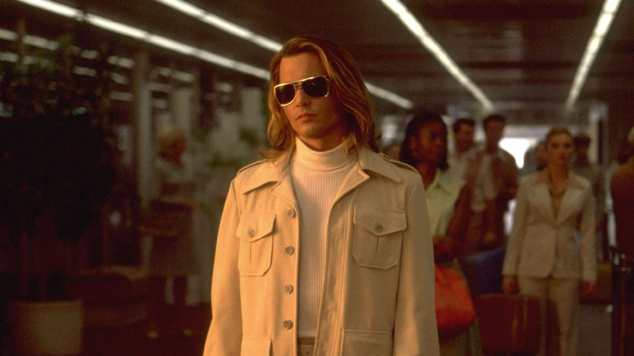 تصویر زمینه دانلود فیلم Blow 2001 دوبله فارسی