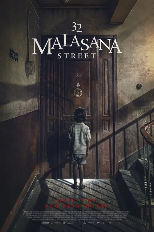 پوستر 32 Malasana Street