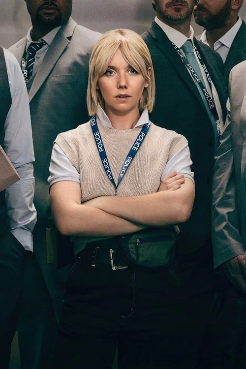 پوستر Karen Pirie
